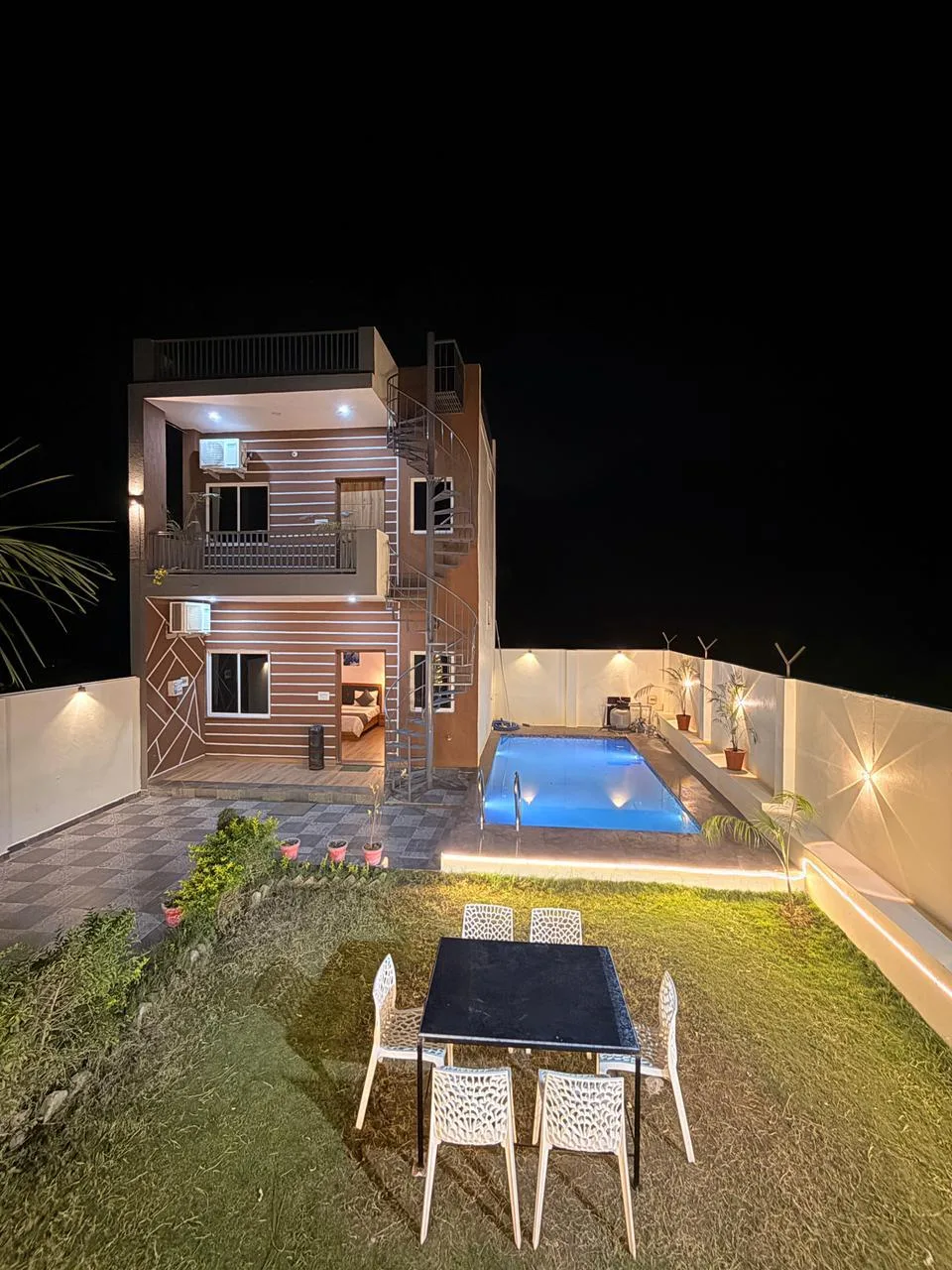 Yash Villa